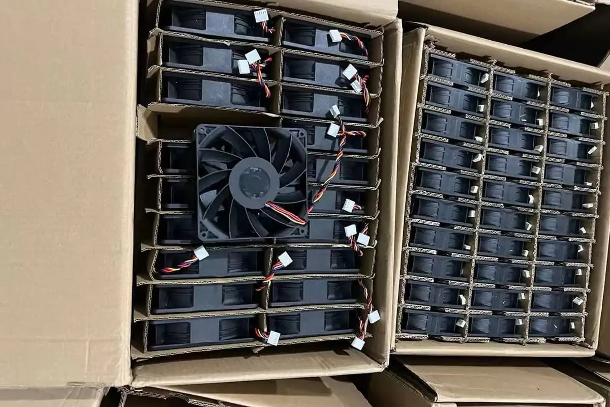 Lenovo China · Компьютеры и ноутбуки